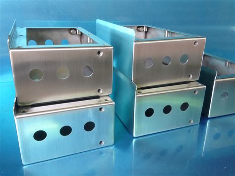 metal enclosures for geeks shall be|ferrous metal enclosure requirements.